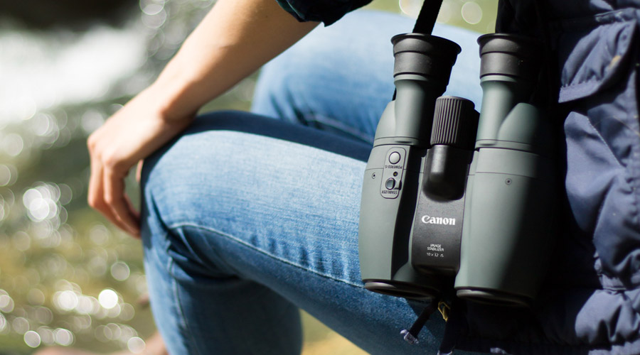 How to Buy Binoculars Canon Canada