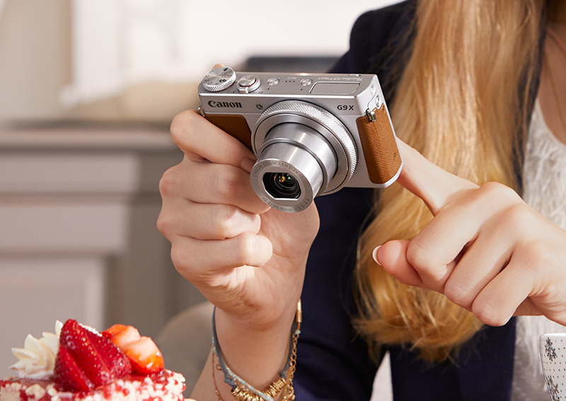 Compact Digital Cameras Canon Canada Inc.