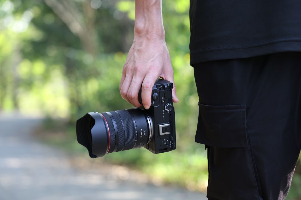 RF20-50mm F4 L IS USM PZ | RF Lens