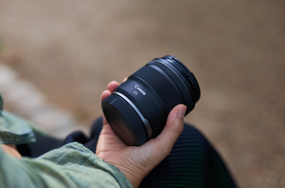 RF45mm F1.2 STM | RF Lens